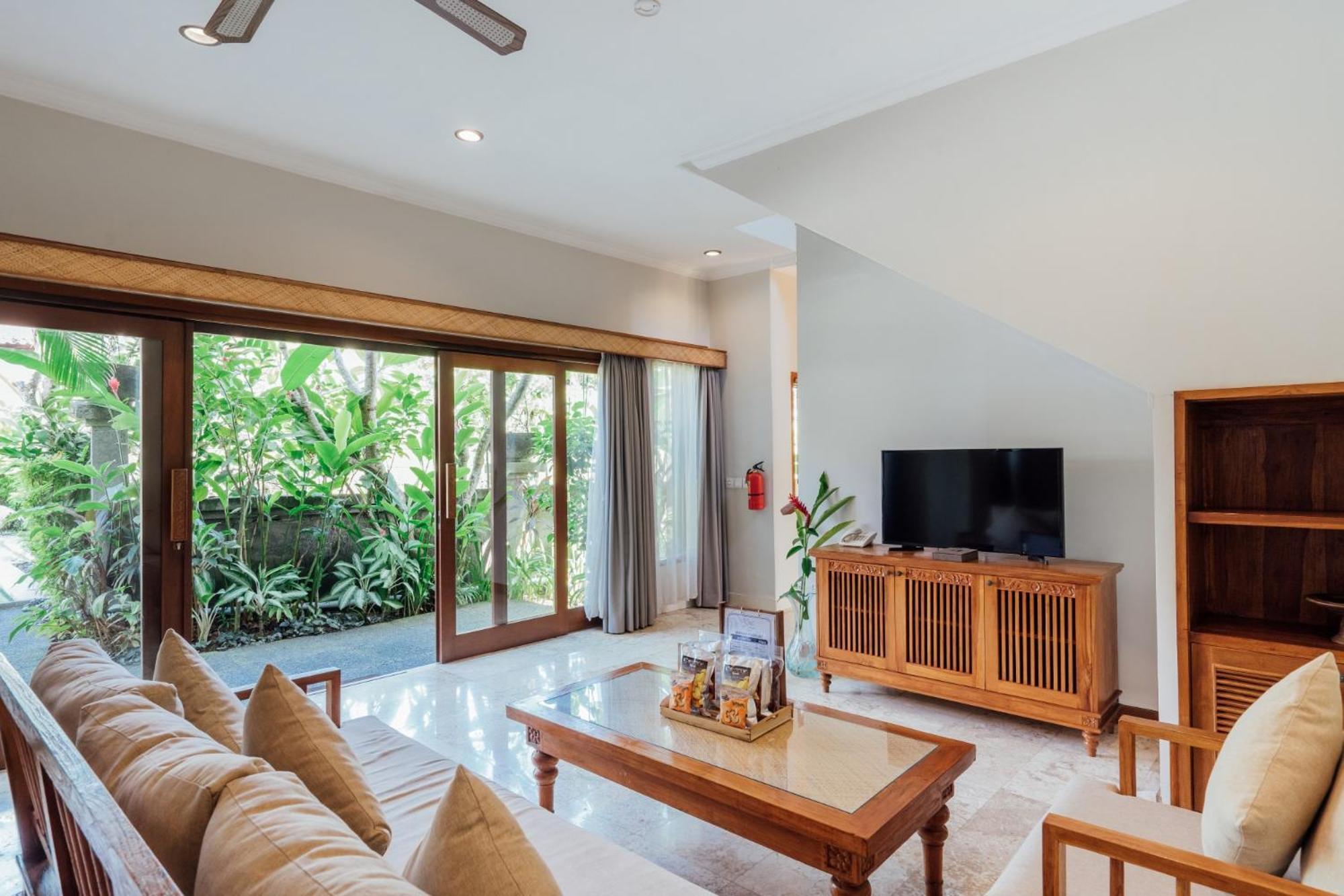 Desa Swan Villas & Spa, Keramas Kültér fotó