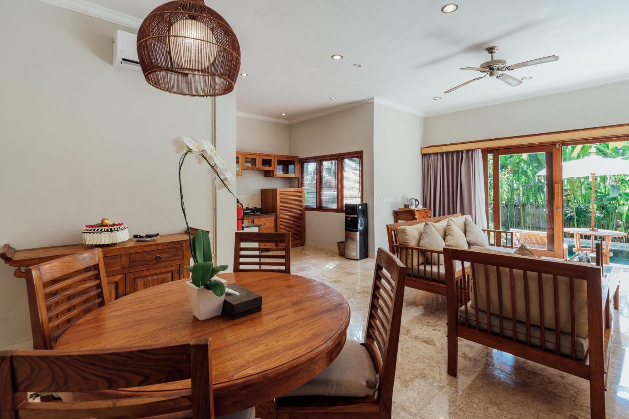 Desa Swan Villas & Spa, Keramas Kültér fotó