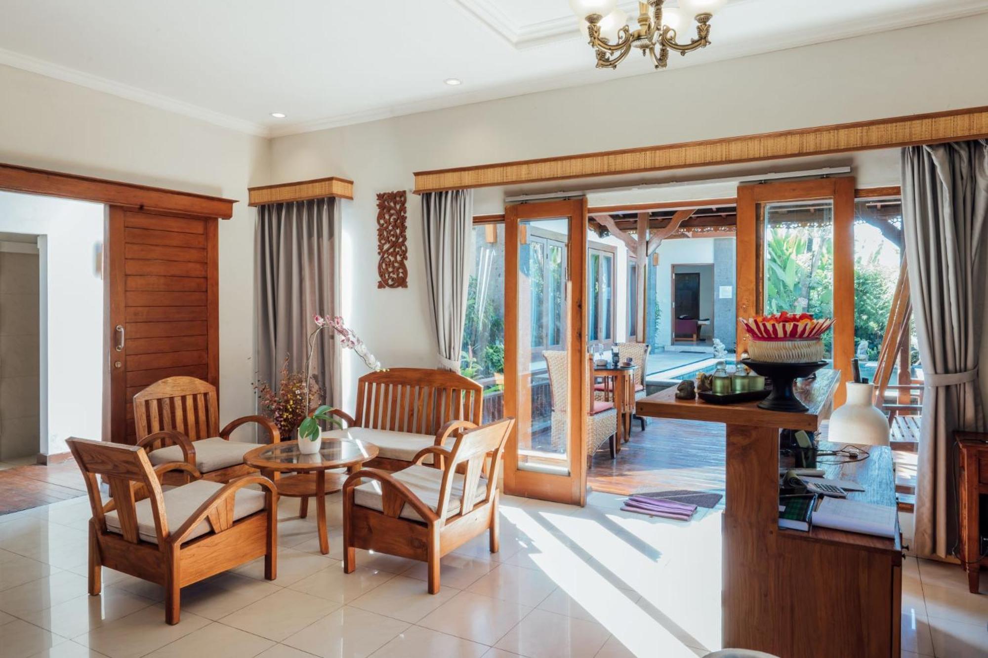 Desa Swan Villas & Spa, Keramas Kültér fotó