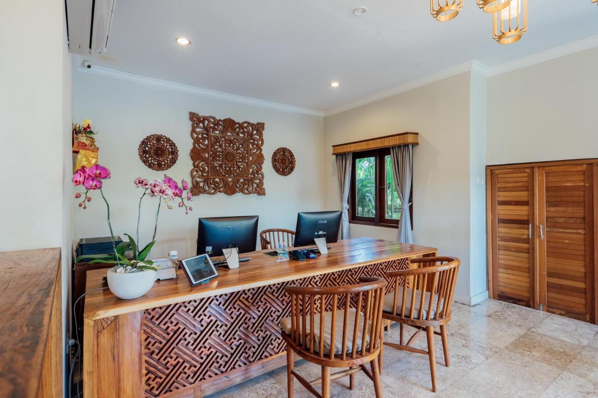 Desa Swan Villas & Spa, Keramas Kültér fotó