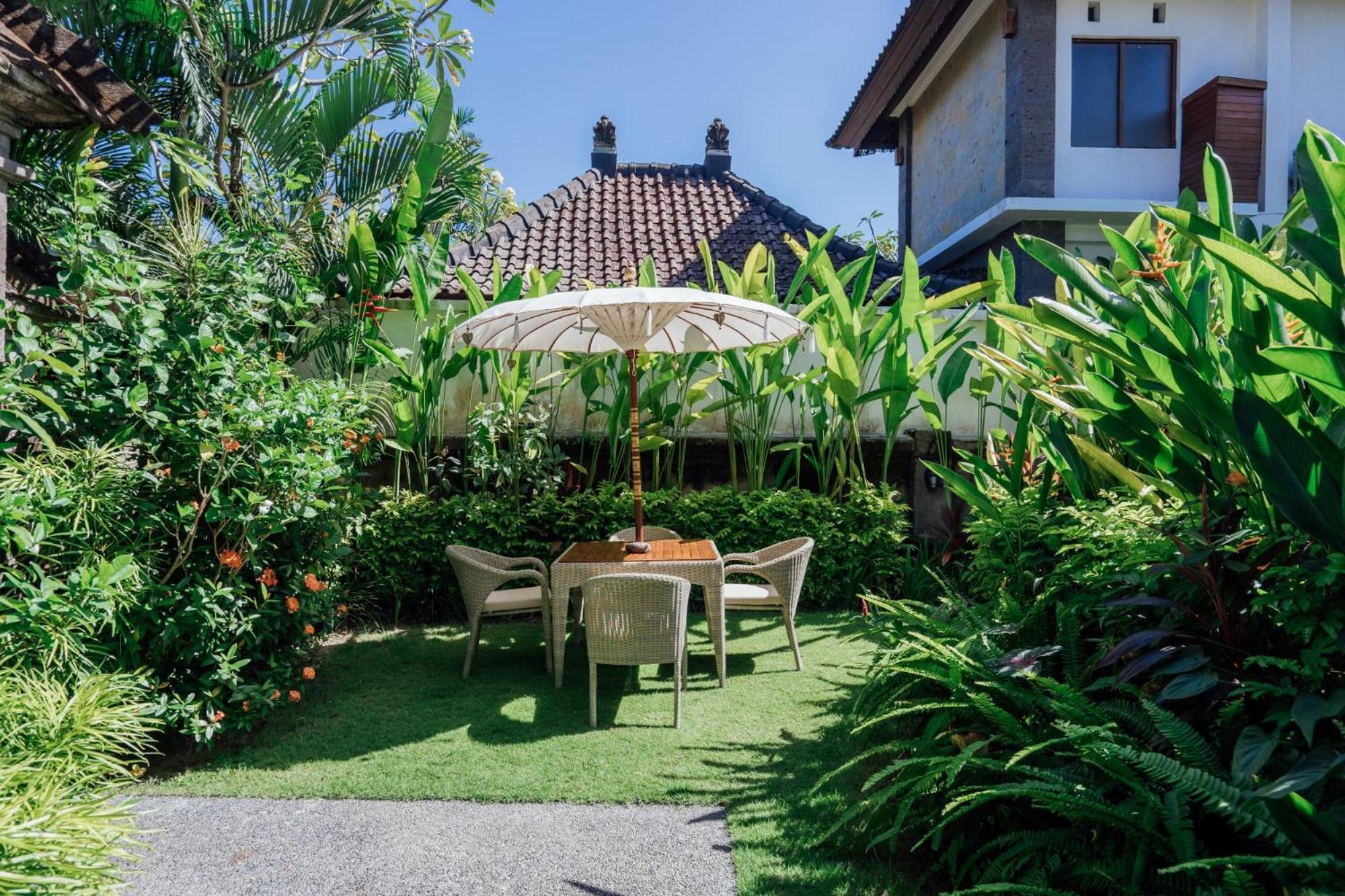 Desa Swan Villas & Spa, Keramas Kültér fotó